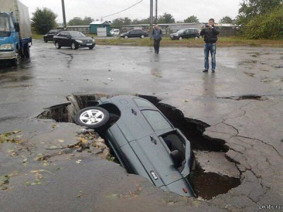 Пришла весна, первым растаял асфальт.jpg