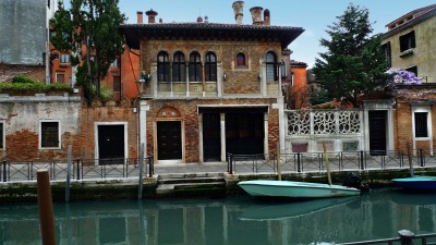 Венеция дом мал.jpg